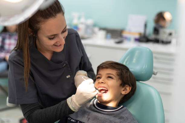 Best Emergency Dental Extractions in Four Corners, TX